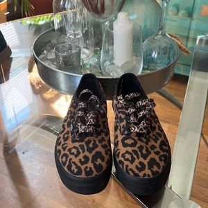 Cheetah print Vans